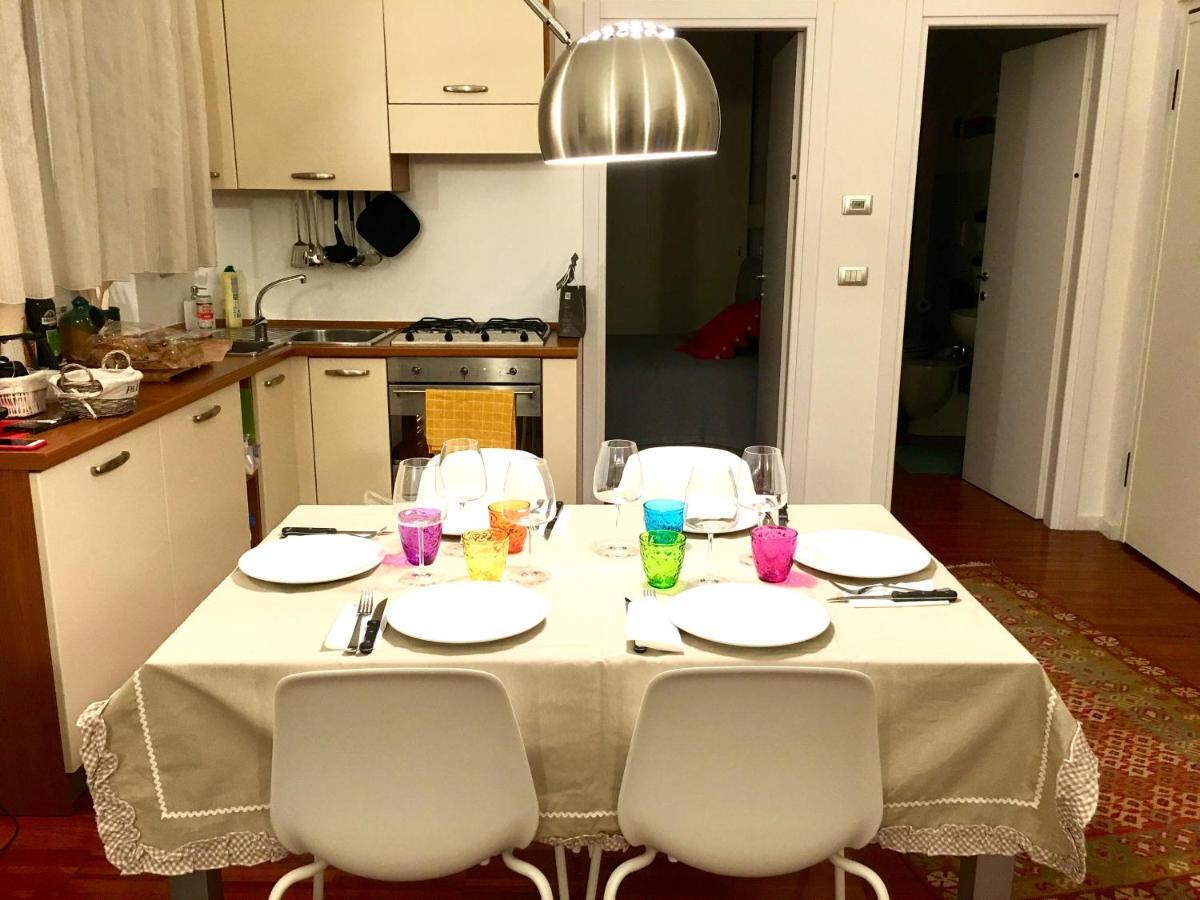 ボローニャA Casa Di Enzaアパートメント エクステリア 写真