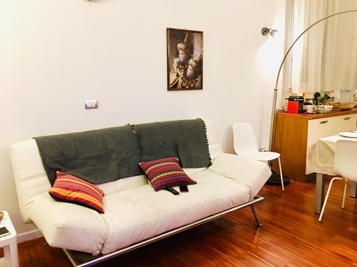 ボローニャA Casa Di Enzaアパートメント エクステリア 写真